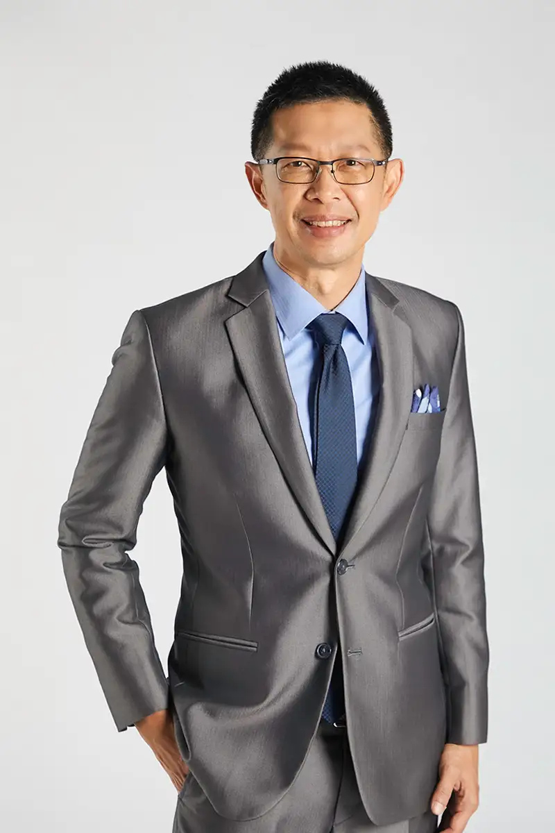 Dr. Naiyavudhi Wongkomet
